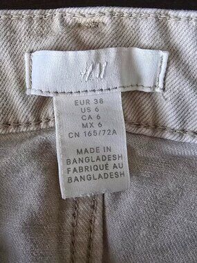 H&M Divided Beige Cream Denim Jeans | Size 6 | Good Used Condition